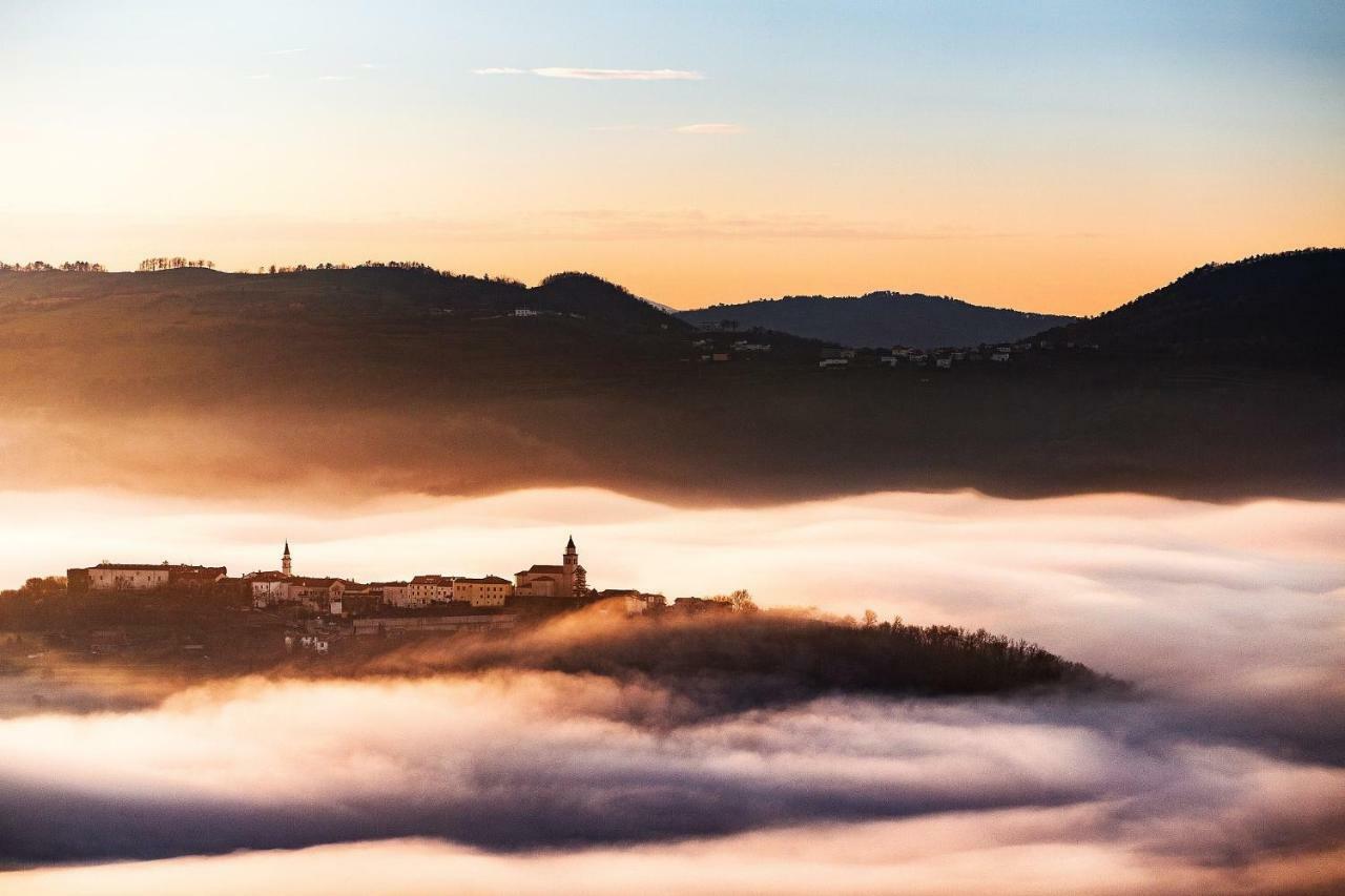 Apartma In Soba Vipavski Kriz Ajdovščina Esterno foto